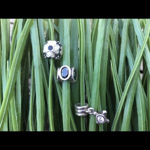 Listing for Loveparrots